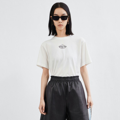 21年新品 趣味小熊图案t恤女装 21年新品 趣味小熊图案t恤女装